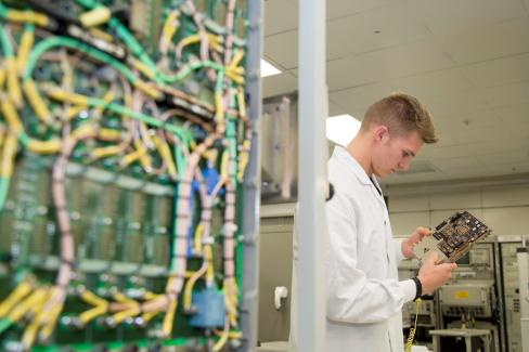 CARES - Centre for Avionics REpair and Software development