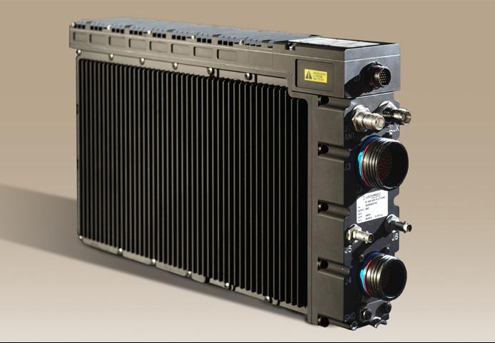 SDR SRT-800_hero 1440 RFL (2)